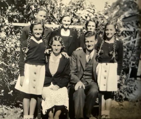 The Minchin family in England.